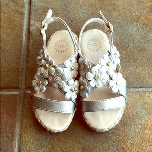 Ugg toddler girl sandals